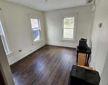 1 Angel Road - Photo Thumbnail 4