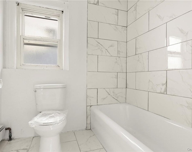 10 S 13th Avenue - Photo Thumbnail 17