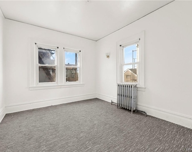 10 S 13th Avenue - Photo Thumbnail 20