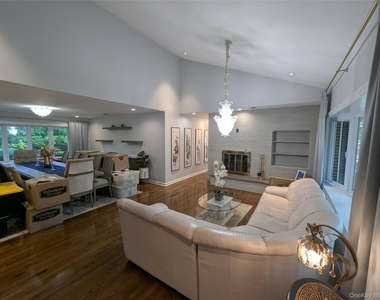 28 Brookfield Road - Photo Thumbnail 11