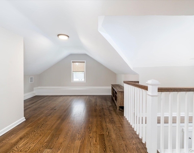 42 Woodland Avenue - Photo Thumbnail 14