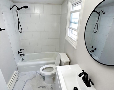 1850 Lakes Rd - Photo Thumbnail 2