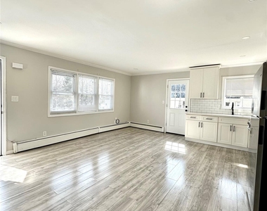 1850 Lakes Rd - Photo Thumbnail 1