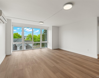 1 Lyon Place - Photo Thumbnail 1