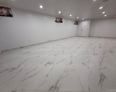 141-09 72nd Avenue - Photo Thumbnail 11