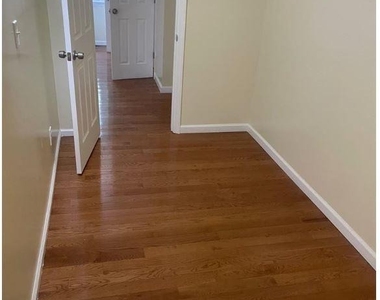64 Stuart Avenue - Photo Thumbnail 7