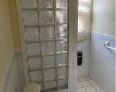 64 Stuart Avenue - Photo Thumbnail 8
