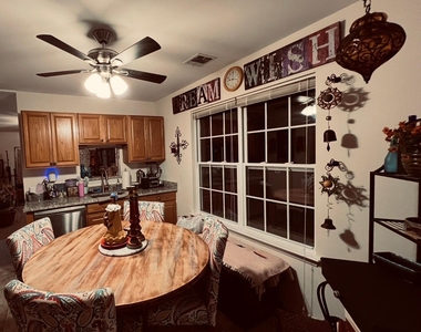 13 Garden Way - Photo Thumbnail 11