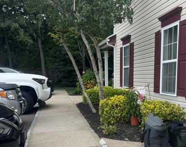 13 Garden Way - Photo Thumbnail 8