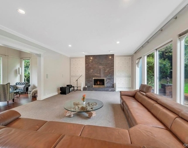 25 Wildwood Drive - Photo Thumbnail 8