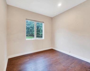 25 Wildwood Drive - Photo Thumbnail 14