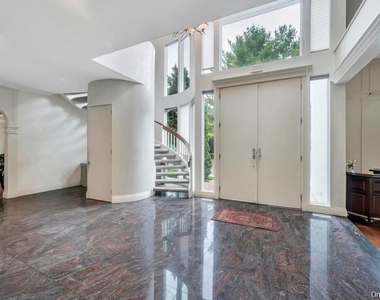 25 Wildwood Drive - Photo Thumbnail 7