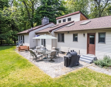 67 Belleview Avenue - Photo Thumbnail 23