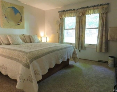 7 Owen Drive - Photo Thumbnail 12