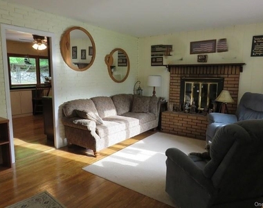 7 Owen Drive - Photo Thumbnail 3
