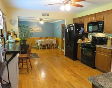 7 Owen Drive - Photo Thumbnail 6