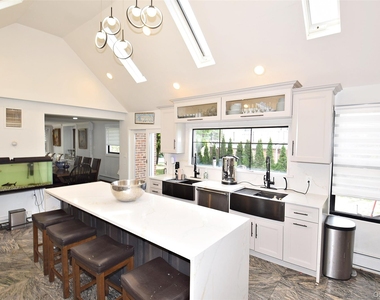 25 Old Mill Road - Photo Thumbnail 34