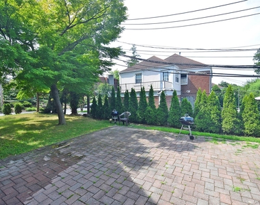 25 Old Mill Road - Photo Thumbnail 37