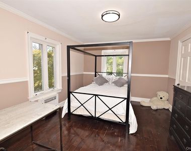 25 Old Mill Road - Photo Thumbnail 20