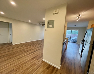 348 Central Park Avenue - Photo Thumbnail 1