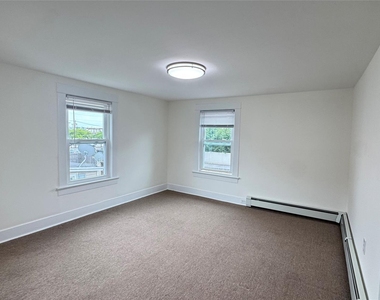8 Colt Avenue - Photo Thumbnail 6