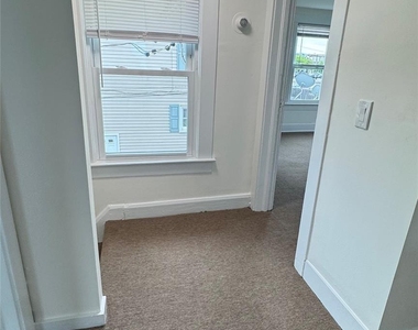 8 Colt Avenue - Photo Thumbnail 4
