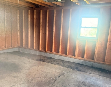 571 Temple Hill Road - Photo Thumbnail 15
