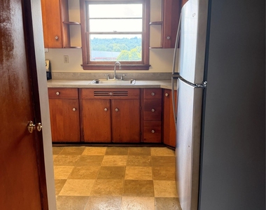 571 Temple Hill Road - Photo Thumbnail 13