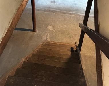 571 Temple Hill Road - Photo Thumbnail 3