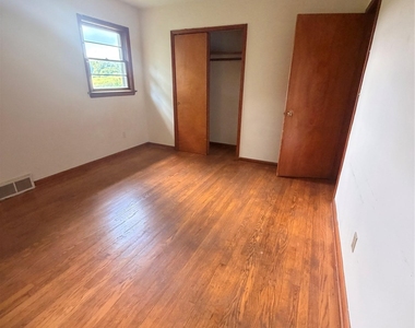 571 Temple Hill Road - Photo Thumbnail 32