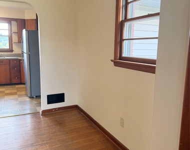 571 Temple Hill Road - Photo Thumbnail 11