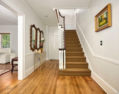70 Frederick Place - Photo Thumbnail 5