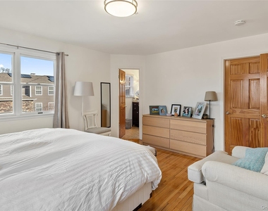 36 Florence Avenue - Photo Thumbnail 18
