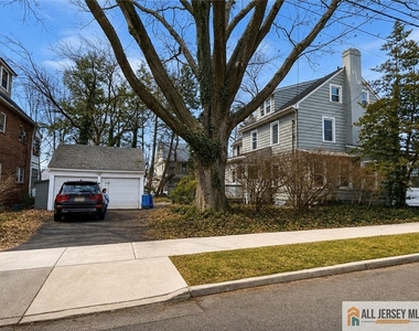 161 Nichol Avenue - Photo Thumbnail 16