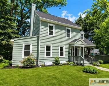 161 Nichol Avenue - Photo Thumbnail 1