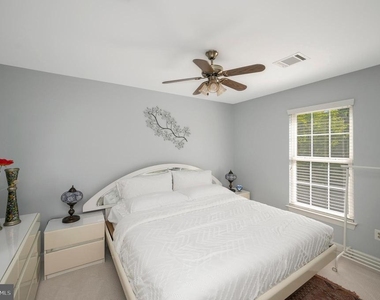 16005 Kings Mountain Road - Photo Thumbnail 20