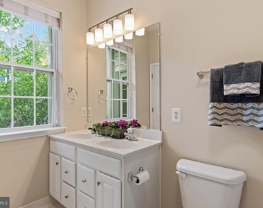 1831 Cedar Cove Way - Photo Thumbnail 27