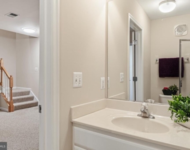 1831 Cedar Cove Way - Photo Thumbnail 35