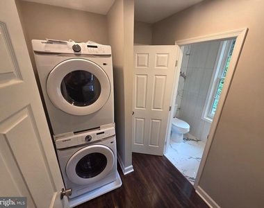 402 Mckenzie Drive - Photo Thumbnail 6