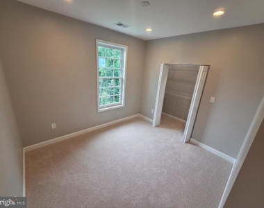 402 Mckenzie Drive - Photo Thumbnail 18