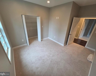 402 Mckenzie Drive - Photo Thumbnail 17