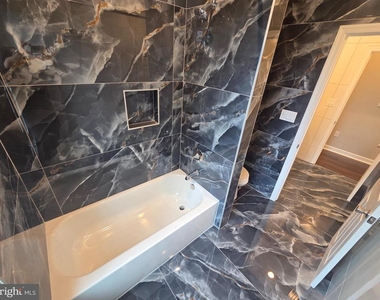402 Mckenzie Drive - Photo Thumbnail 21