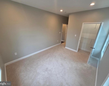 402 Mckenzie Drive - Photo Thumbnail 16