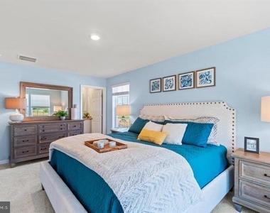 218 Baker Drive - Photo Thumbnail 15