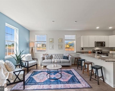 218 Baker Drive - Photo Thumbnail 14