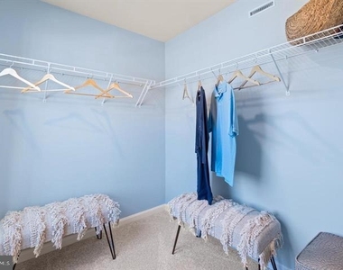 218 Baker Drive - Photo Thumbnail 18