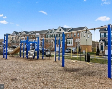 42816 Lauder Terrace - Photo Thumbnail 27