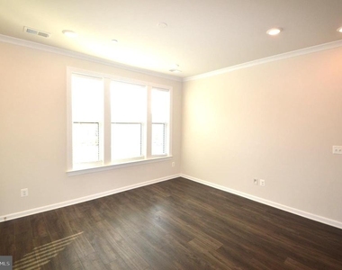 45091 Cappamore Terrace - Photo Thumbnail 13