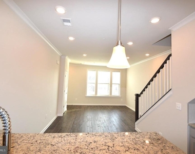 45091 Cappamore Terrace - Photo Thumbnail 20