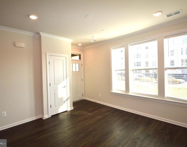 45091 Cappamore Terrace - Photo Thumbnail 11